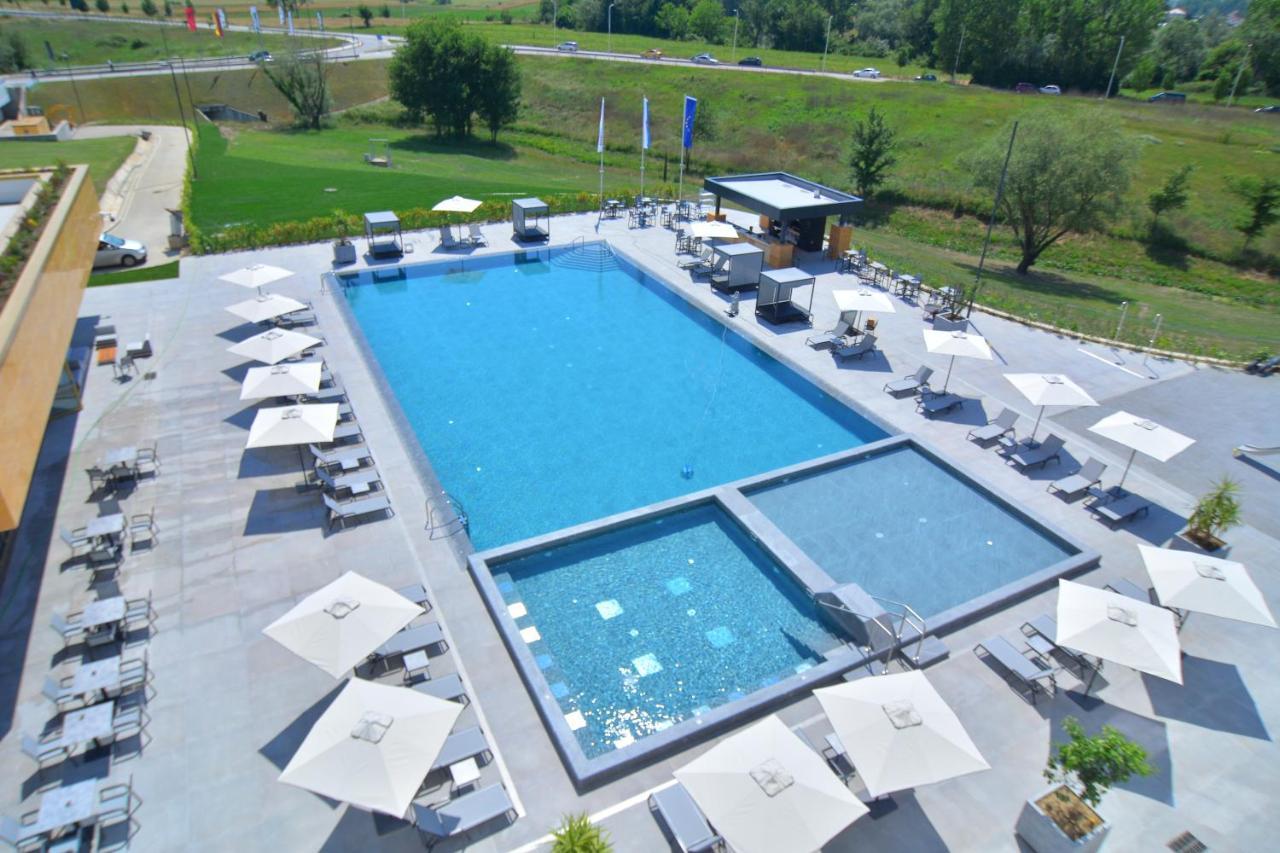 Mk Hotel Tirana Rinas المظهر الخارجي الصورة